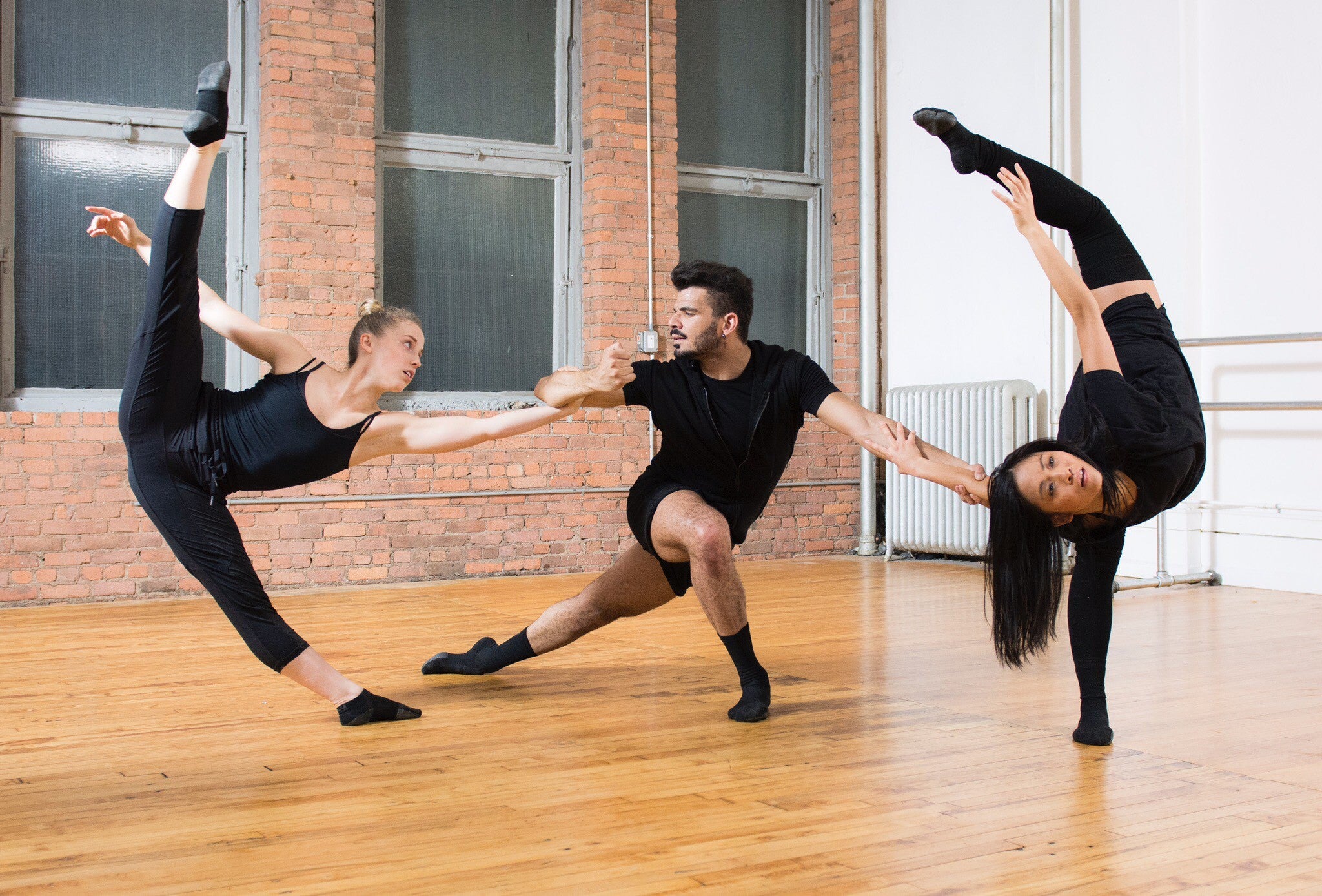 Dance Socks – relevé dance collective